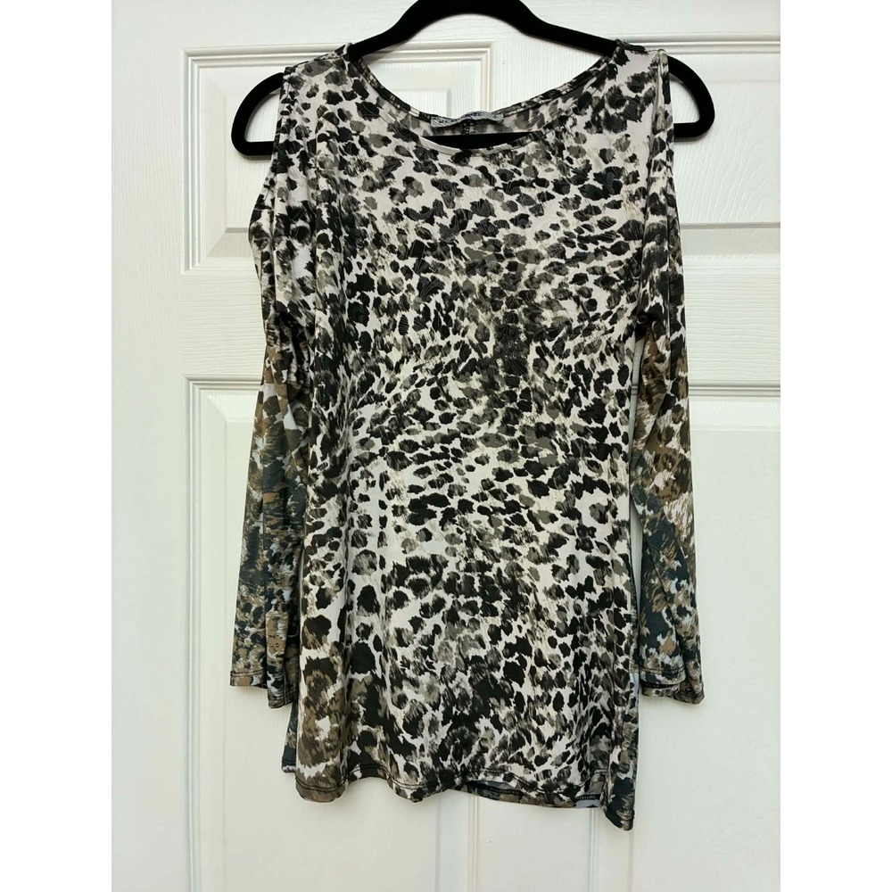Mesmerize Agatha S Animal Print Cold Shoulder Tunic Top